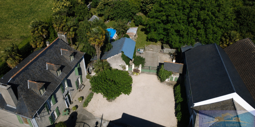 maison à LAMARQUE PONTACQ (65380)